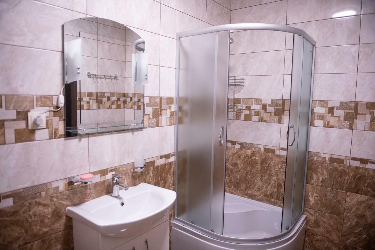 Затишна Оселя Lägenhet Mizhhirya  Exteriör bild